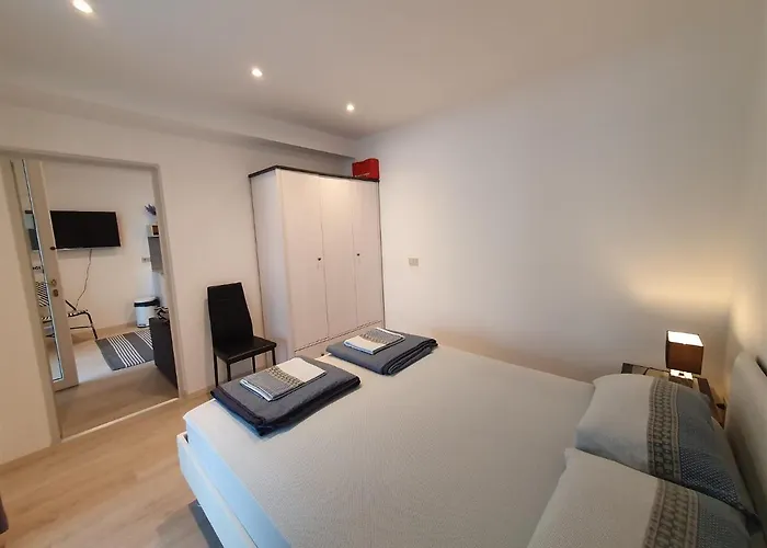 Apartman Luca A2 , In Front Of The